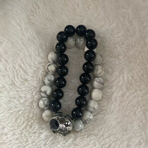 Double  linked bracelet, beautiful decoration